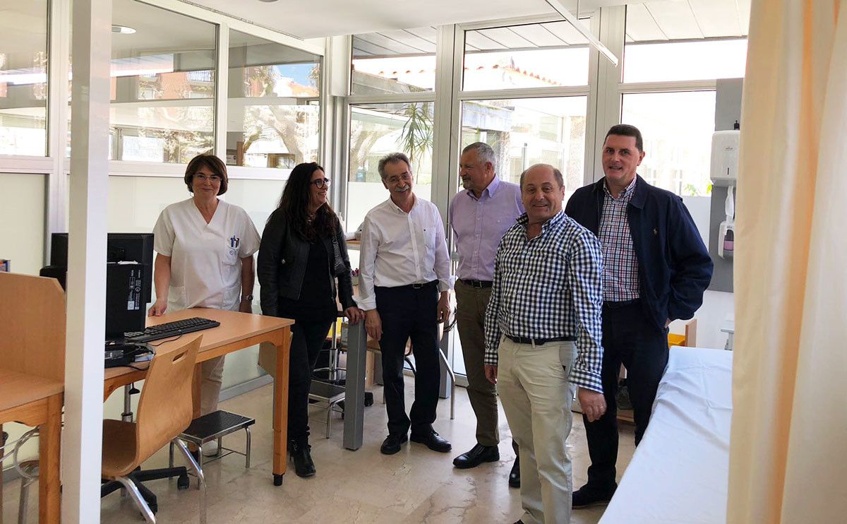 Visita de José Ramón Gómez, gerente del área sanitaria de Pontevedra-O Salnés, al centro de salud de Baltar