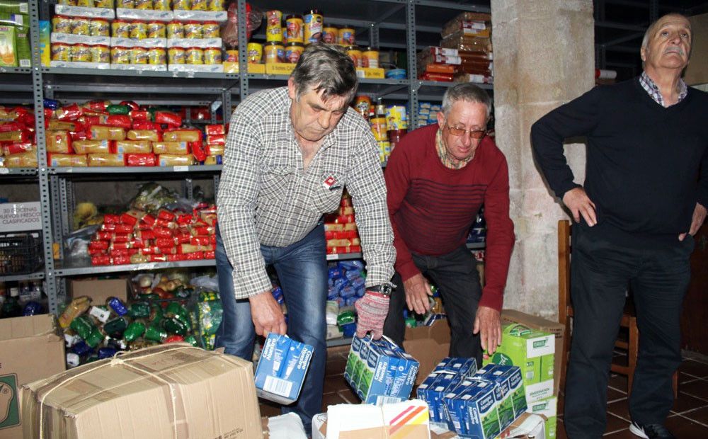 Entrega de alimentos al comedor de San Francisco