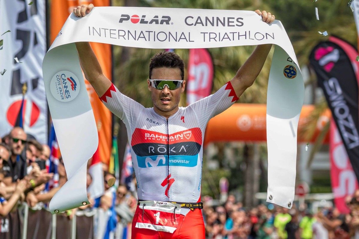Javi Gómez Noya tras vencer no Cannes International Triathlon