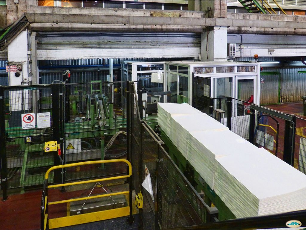Interior de la fábrica de Ence en Pontevedra