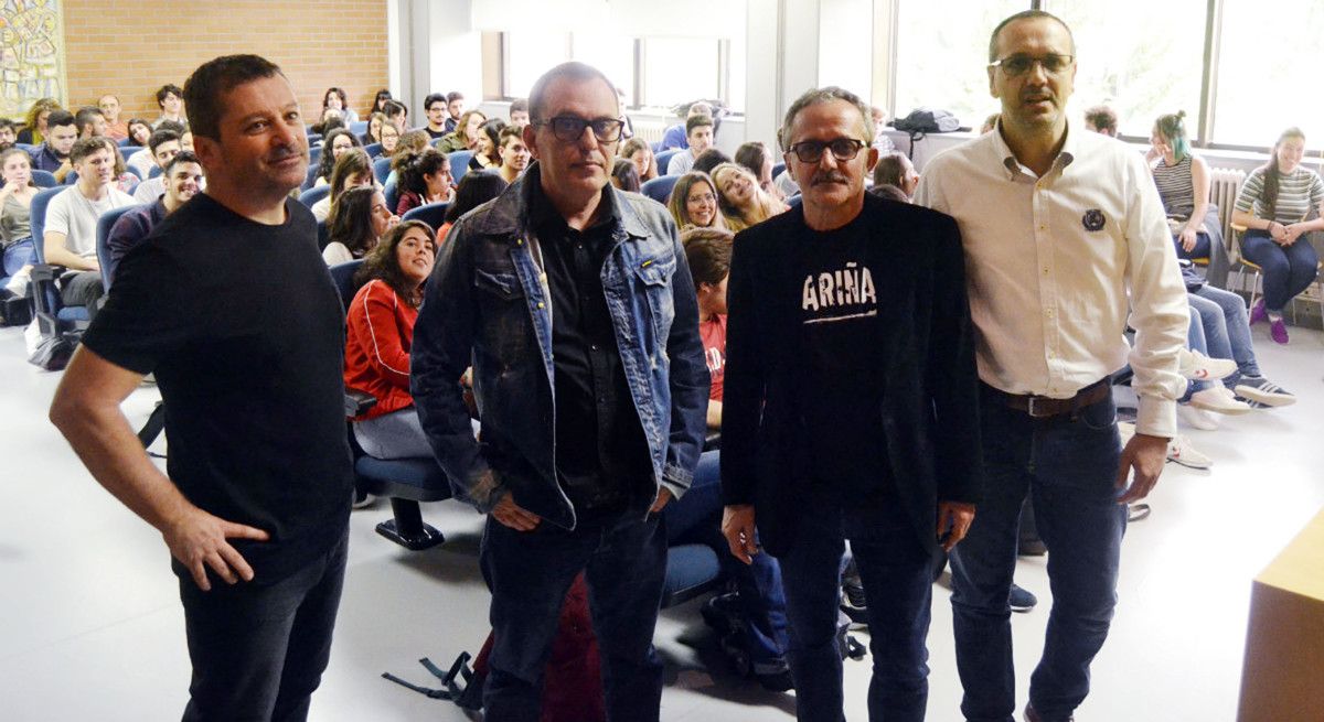 Charla sobre 'Fariña' na Facultade de Ciencias Sociais