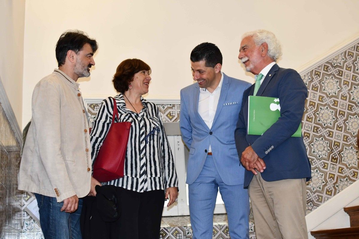 Reunión del alcalde de Ponte Caldelas con los responsables de la Fundación Sálvora