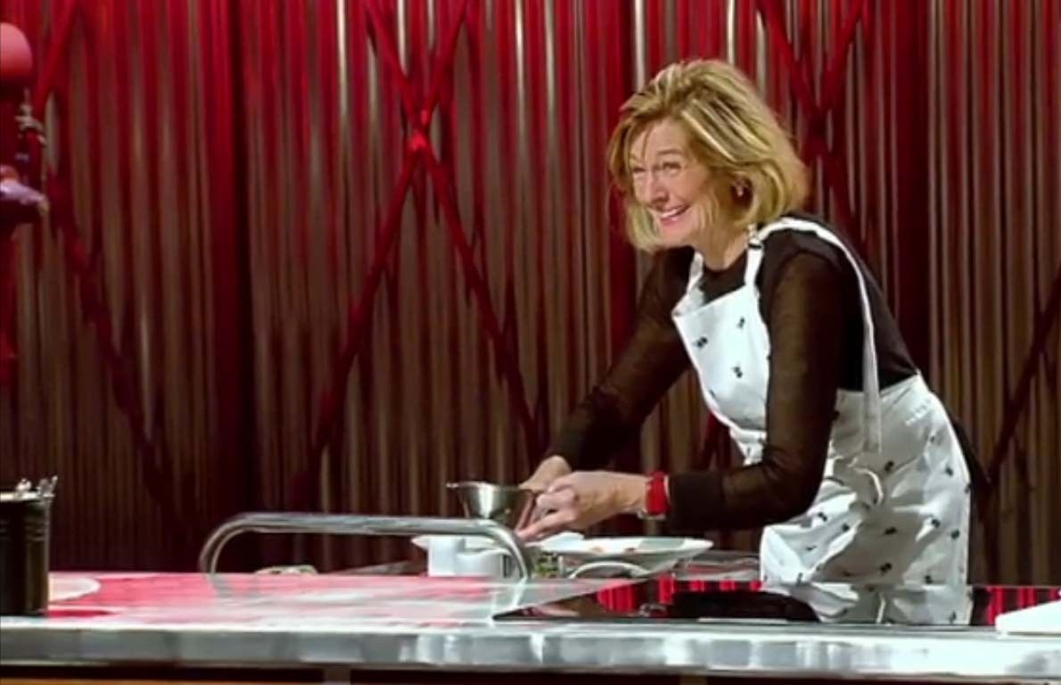 Churra ultimando su plato en el casting final de MasterChef