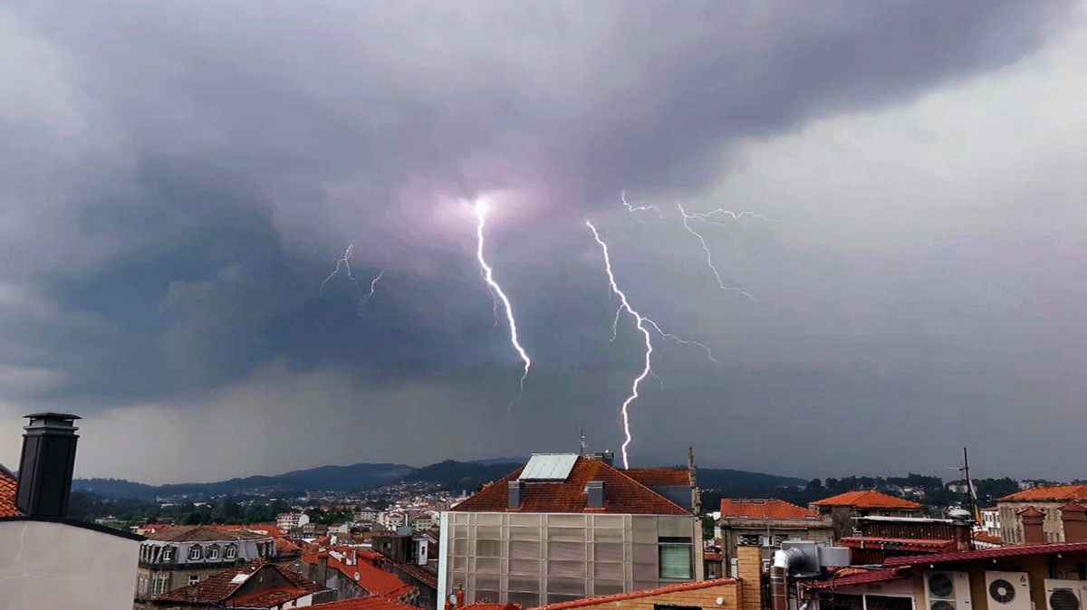 Tormenta sobre Pontevedra