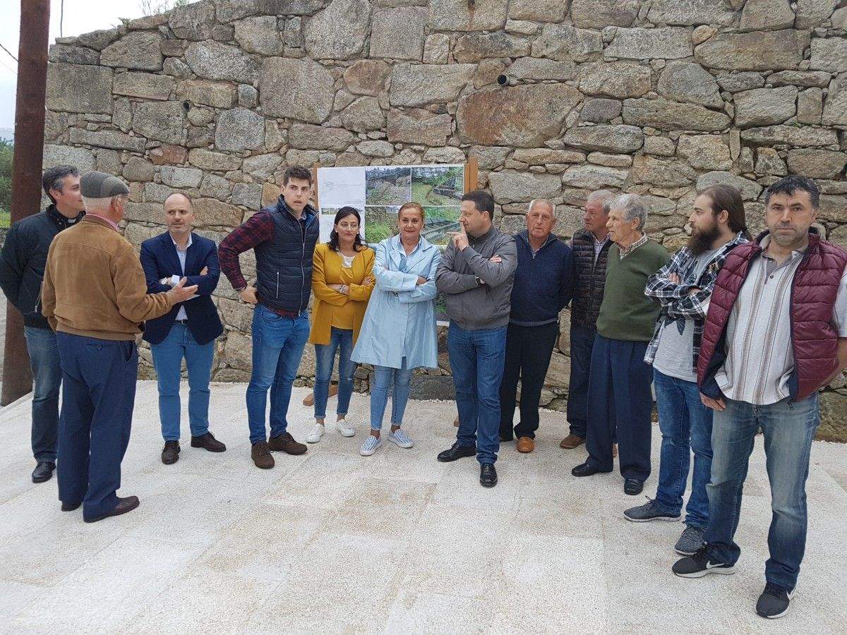 Mejora del entorno del crucero de Campos, Troáns