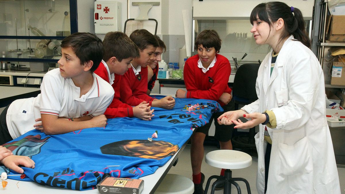 Qinta edición de Pontenciencia, a feira da miniciencia de Pontevedra
