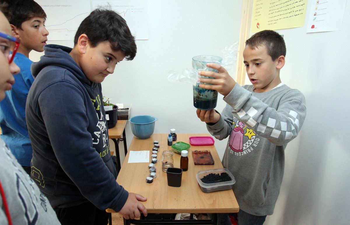 Quinta edición de Pontenciencia, la feria de la miniciencia de Pontevedra