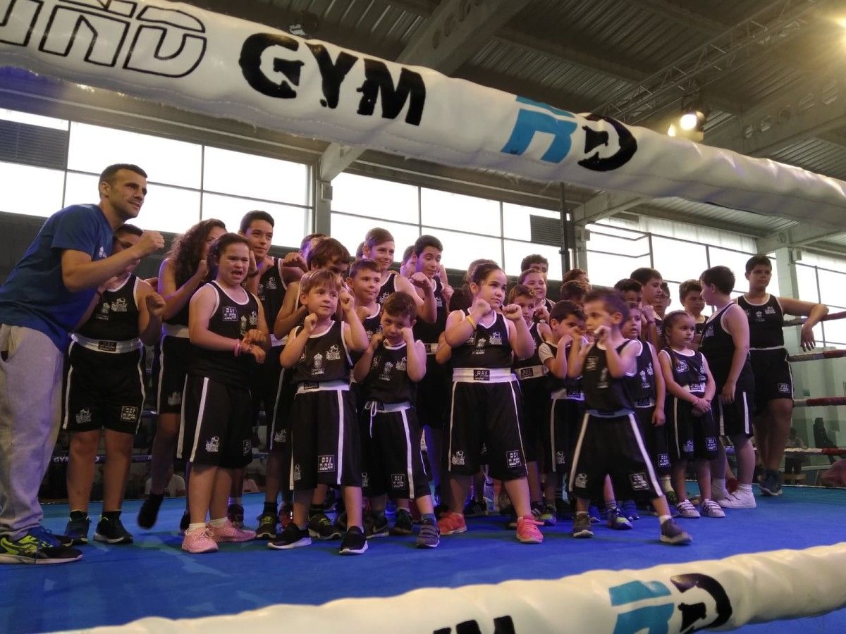 Thunder Boxing Night en el pabellón de A Cañota