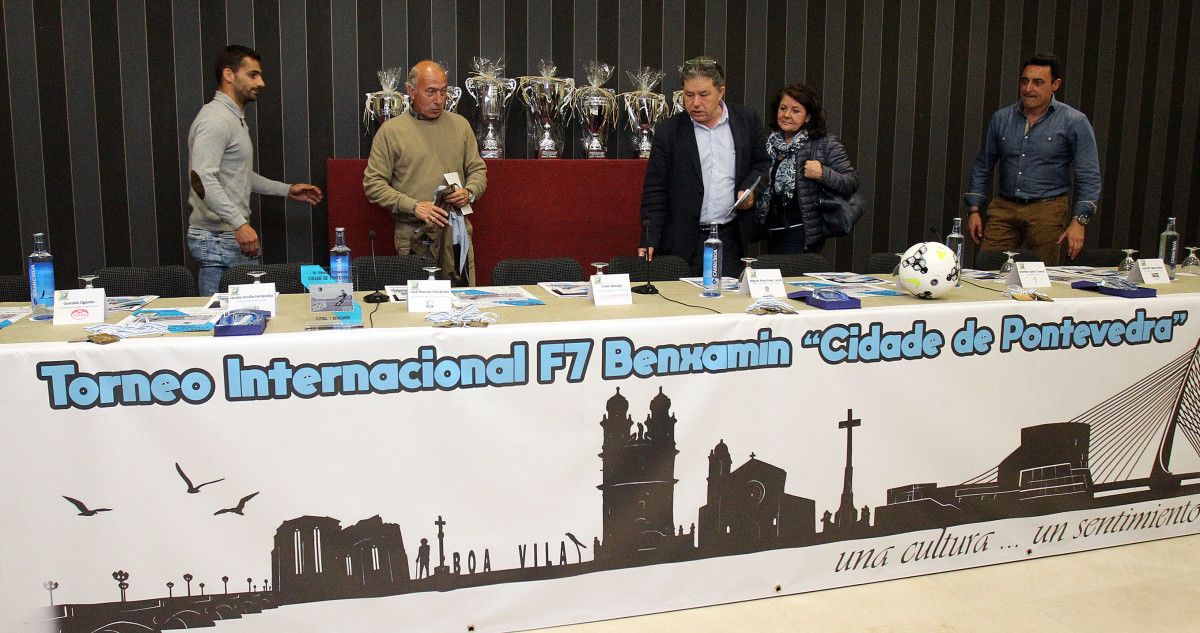 Presentación del XX Torneo Internacional Cidade de Pontevedra de Fútbol-7 Benjamín