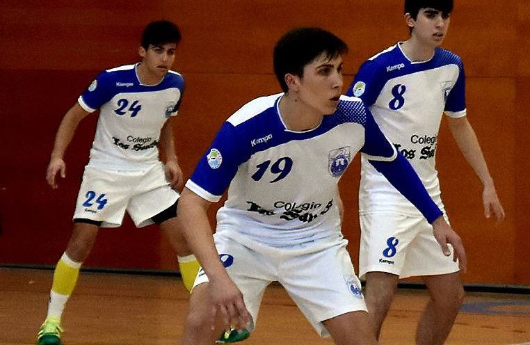 Álvaro Preciado, en un partido con el Cisne juvenil