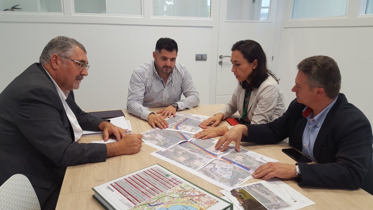 Xuntanza de traballo entre a Deputación e o Concello de Marín