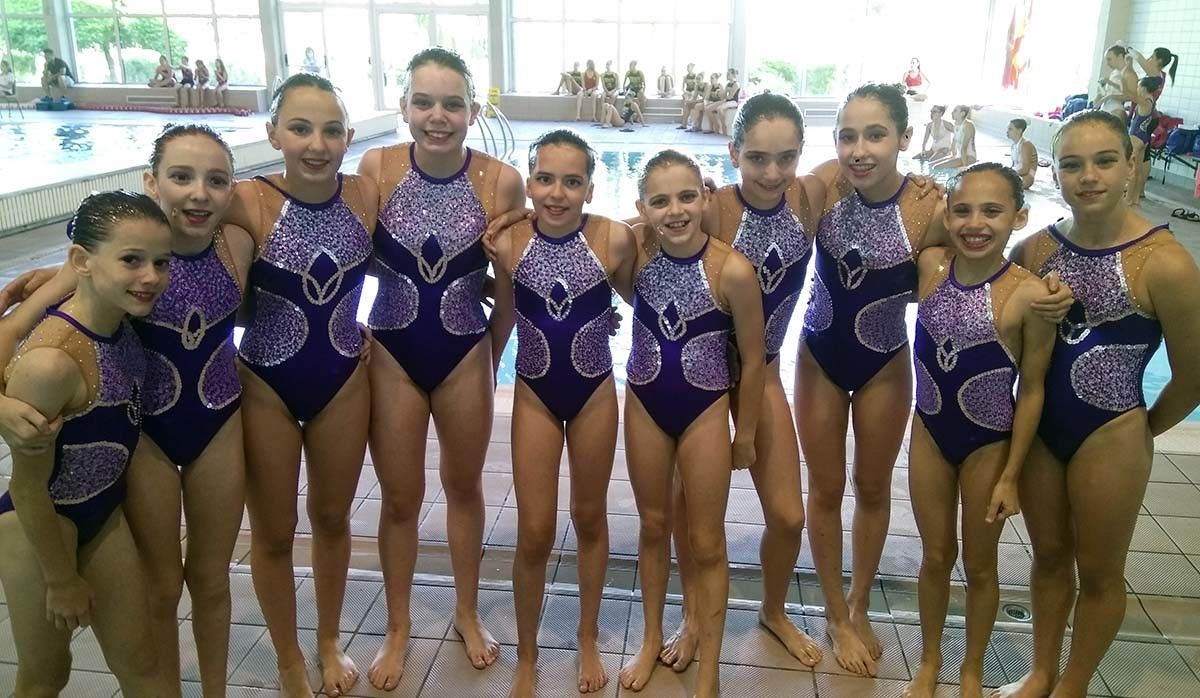 Equipo do Galaico Sincro no Open de Castela e León de natación artística