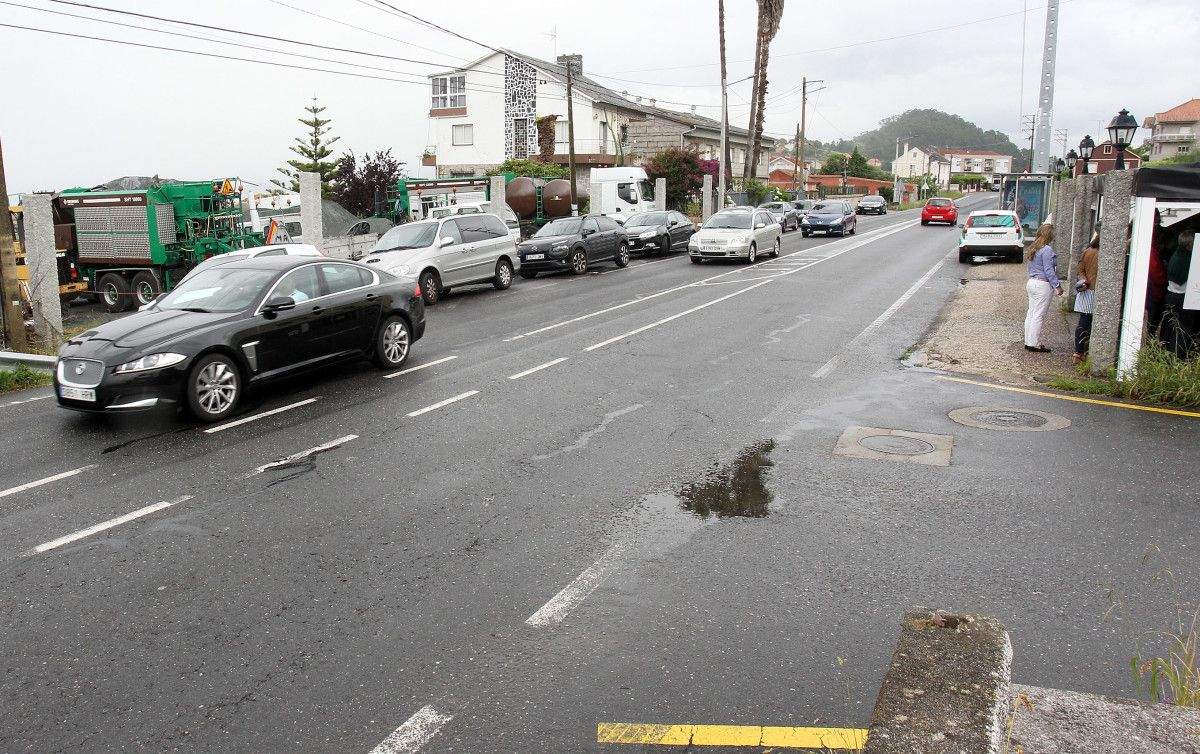 Estrada PO-551, en Lapamán 