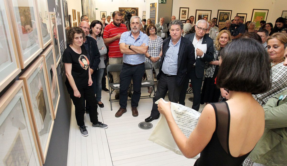 Recepción del 'Álbum Nós' en el Museo de Pontevedra