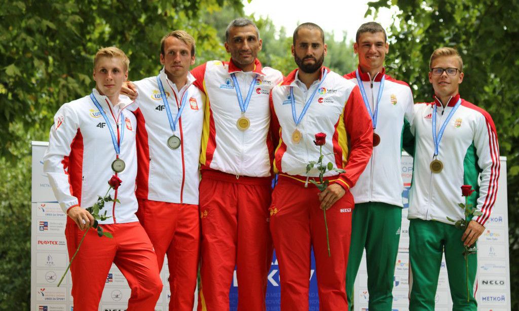 Óscar Graña e Diego Romero, no podio do Europeo de piragüismo maratón