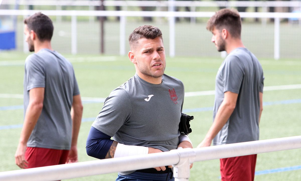 Edu Sousa entrenando con el Pontevedra en A Xunqueira