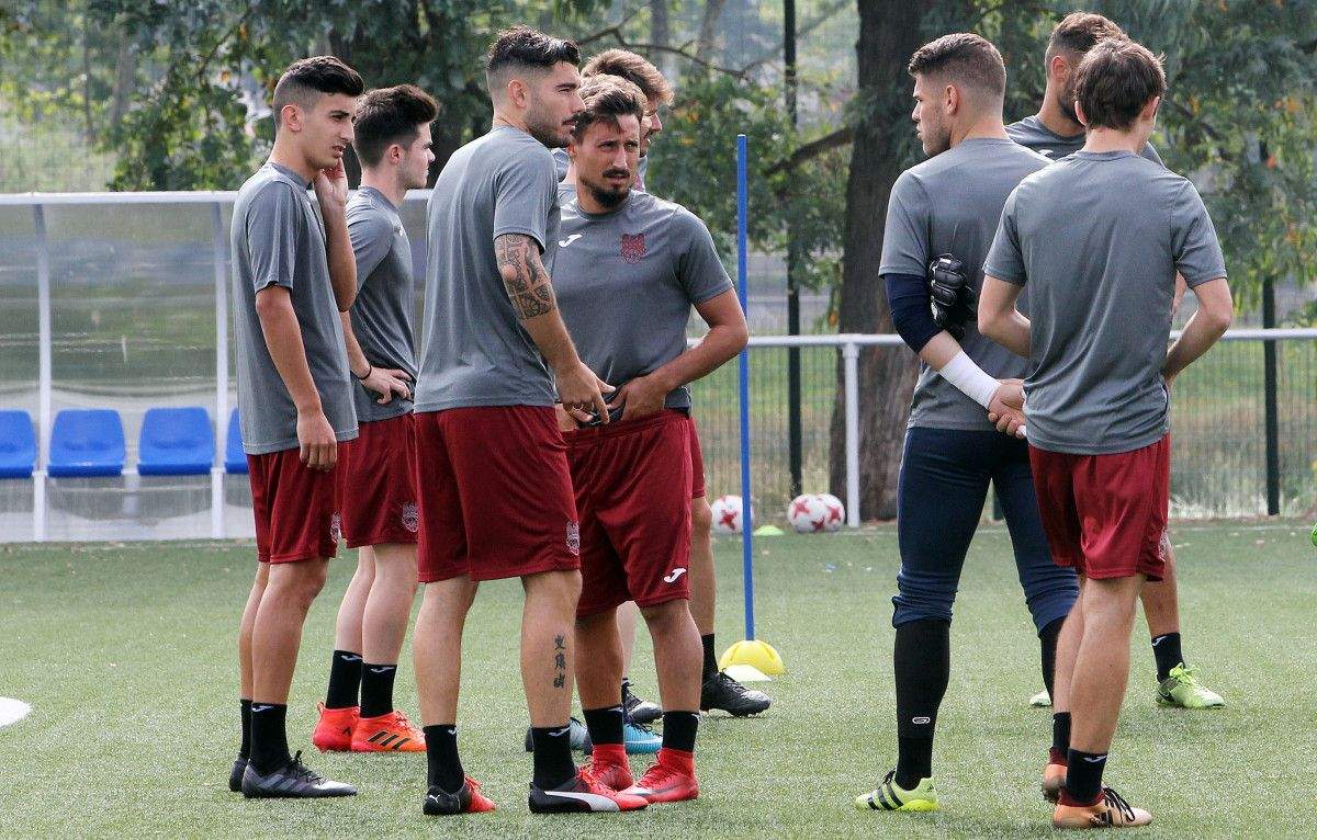 Adestramento do Pontevedra na Xunqueira