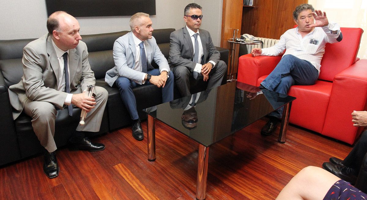 Reunión del alcalde con el presidente y otros responsables de la ONCE
