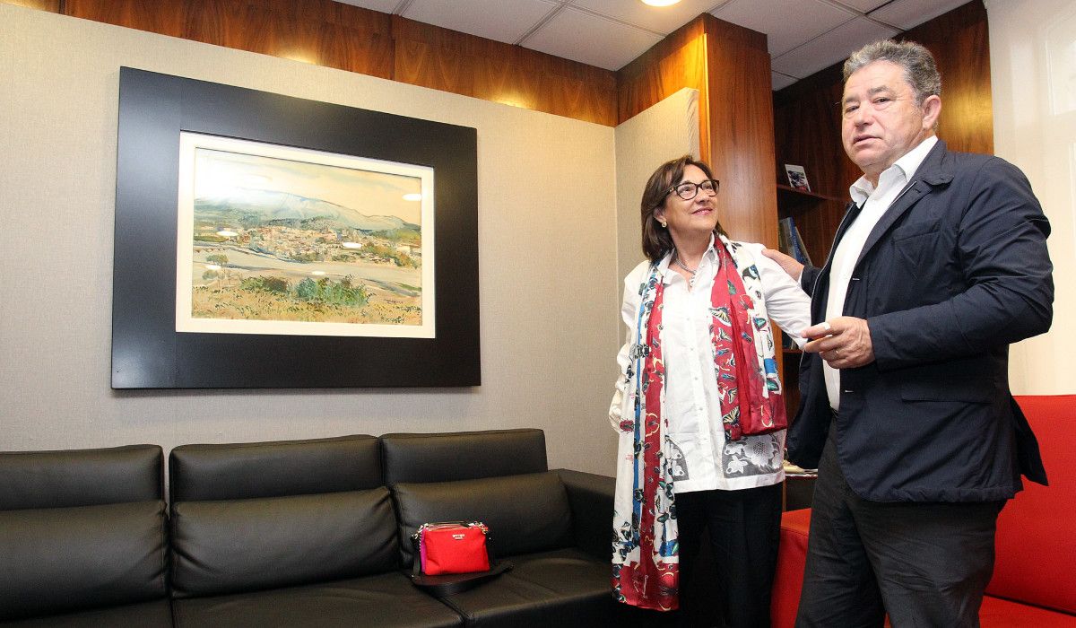 Encuentro entre Miguel Anxo Fernández Lores y Maica Larriba