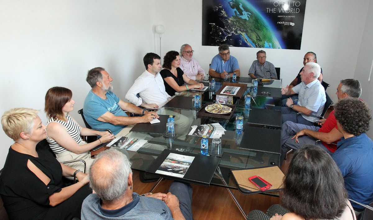 Xuntanza de Gonzalo Caballero, secretario xeral do PSdeG-PSOE, con empresarios do sector naval en Nodosa