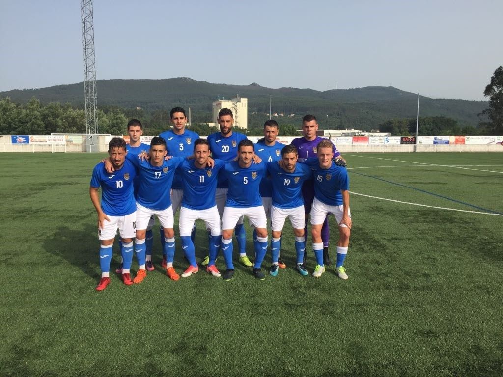 Equipo inicial do Pontevedra que se enfrentou ao Compostela na Escravitude na pretemporada 2018-2019