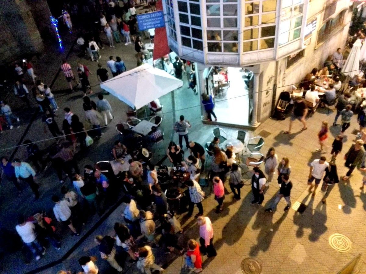 Ambiente nas rúas no primeiro día das Festas da Peregrina 2018