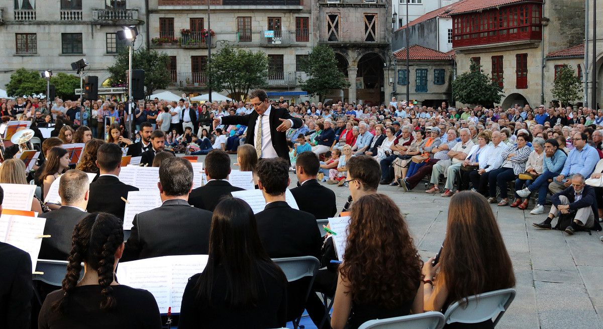 Concerto de "Man a Man" na Praza da Ferrería 