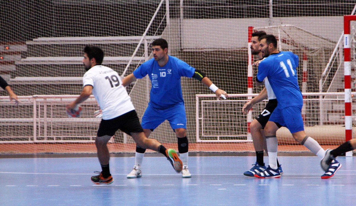 Partido amigable entre Teucro e Ismai no Municipal
