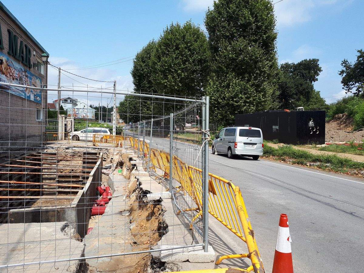 Obras na Rúa dos Campos