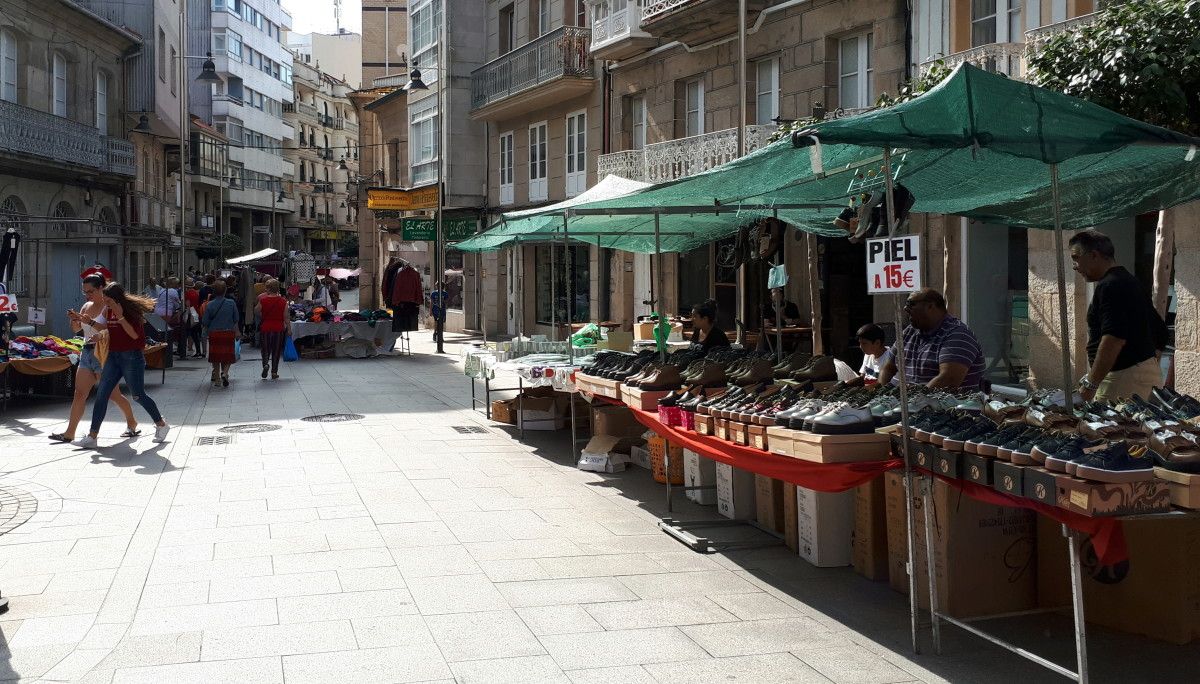 Mercado ambulante de Marín dos xoves