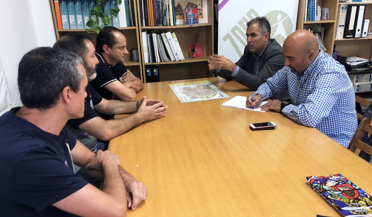 Xuntanza do PP con representantes dos comerciantes da Zona Monumental