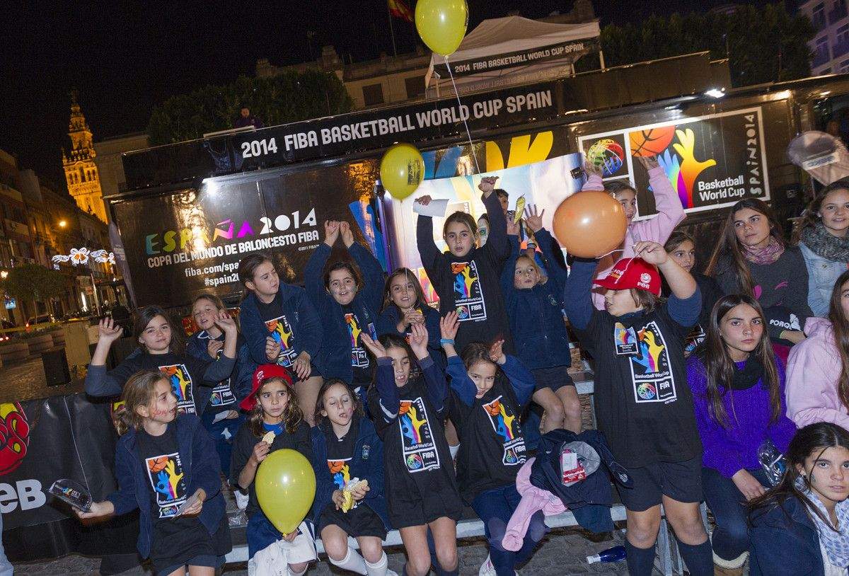 Road Show de la Federación Española de Baloncesto en Sevilla