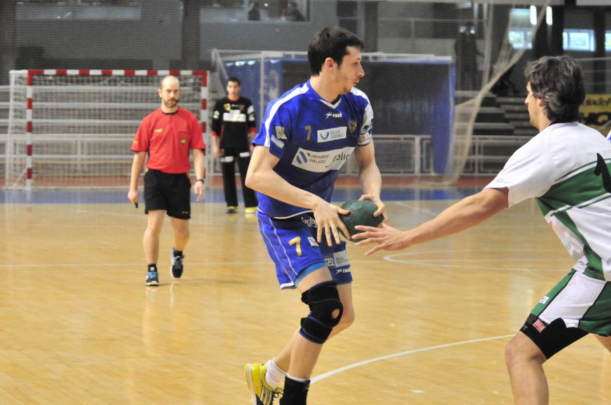 Álex Pombo durante el partido ante el Bordils