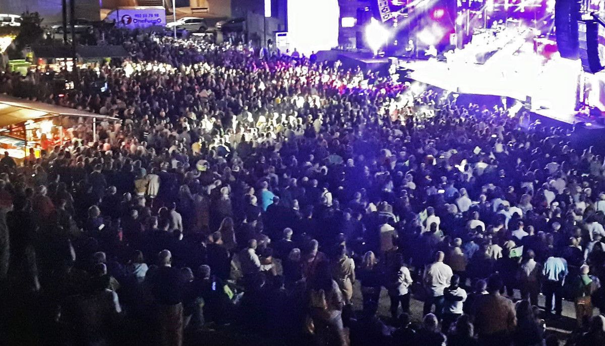 Concerto da orquestra Panorama en Raxó