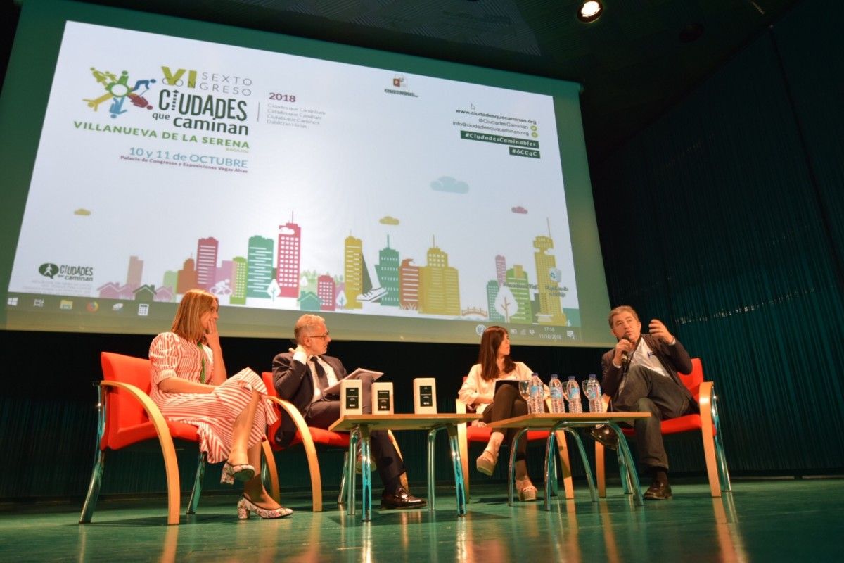 Participación de Lores no Congreso 'Cidades que Camiñan' en Villanueva de la Serena (Badajoz) 