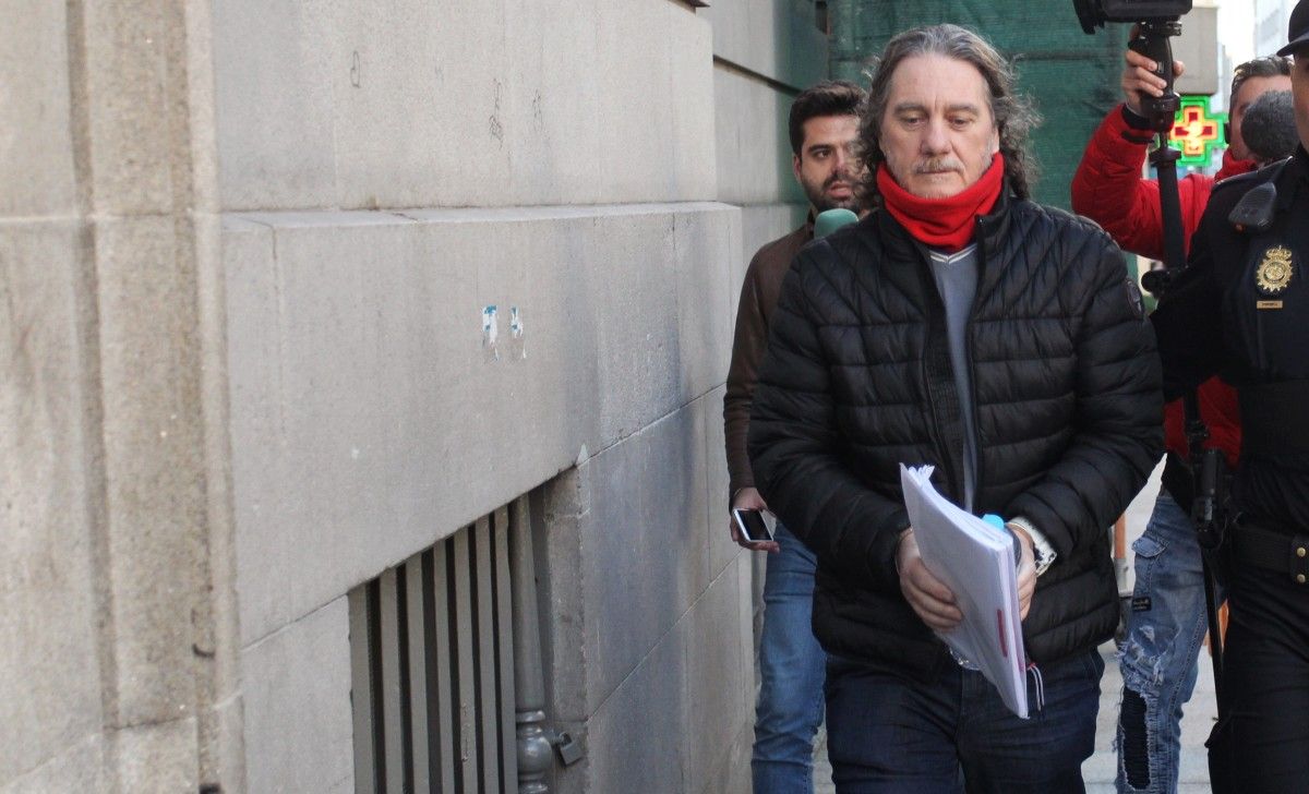 Sito Miñanco, á súa chegada á Audiencia de Pontevedra