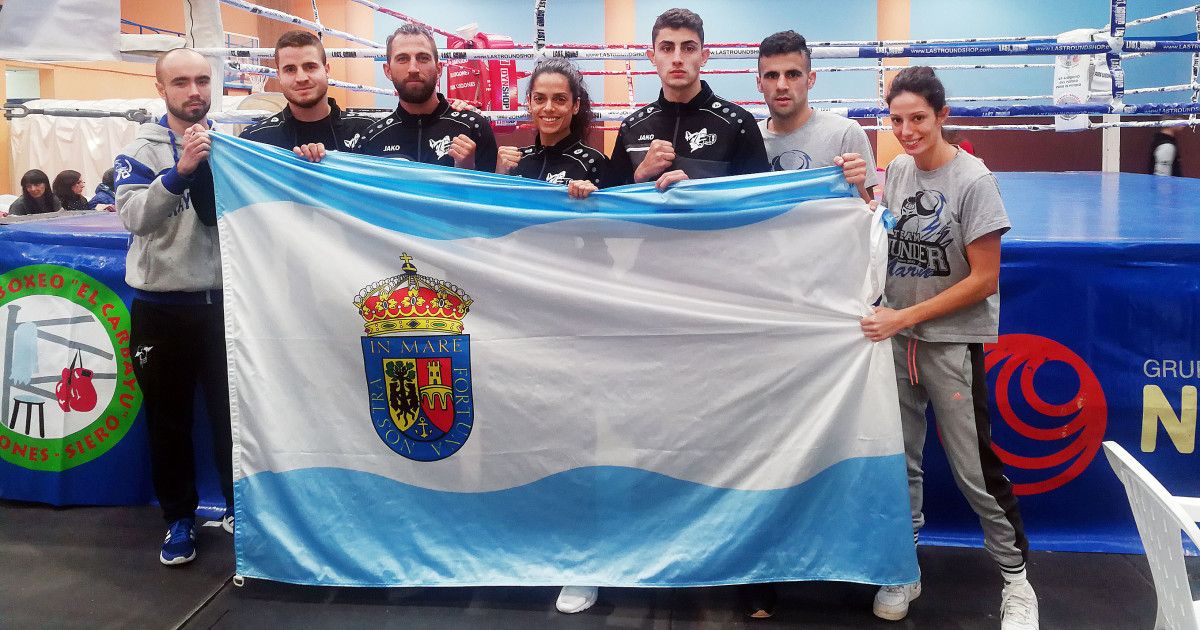 Boxeadores marinenses que participaron na velada astur-galaica en Avilés