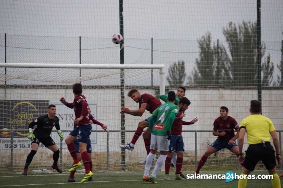 Partido entre Pontevedra e Guijuelo no Municipal de Guijuelo