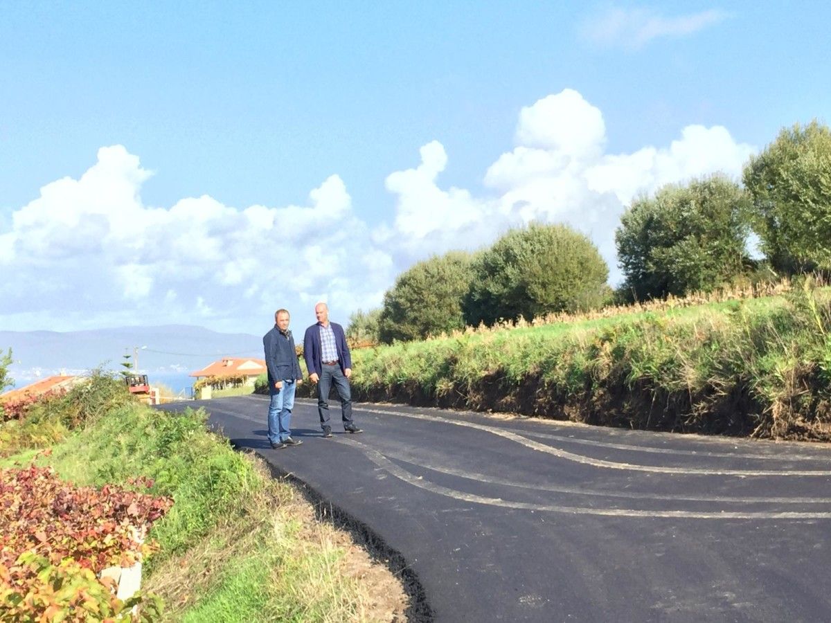 Pavimentación do vial As Meáns-Castiñans