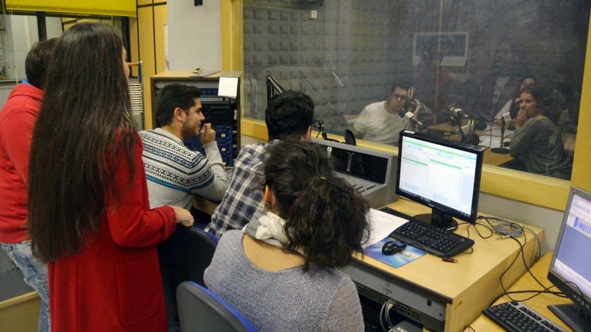 Equipo del programa "Radio Escaparate"