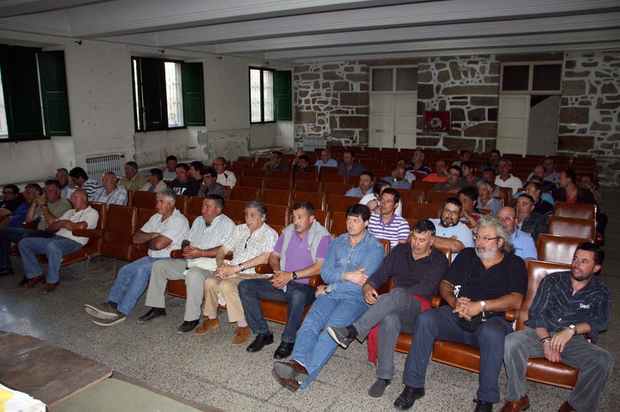 Asamblea de trabajadores de Construcciones Crespo
