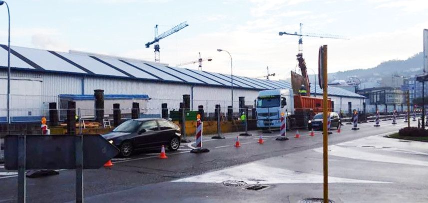 Obras na avenida de Ourense