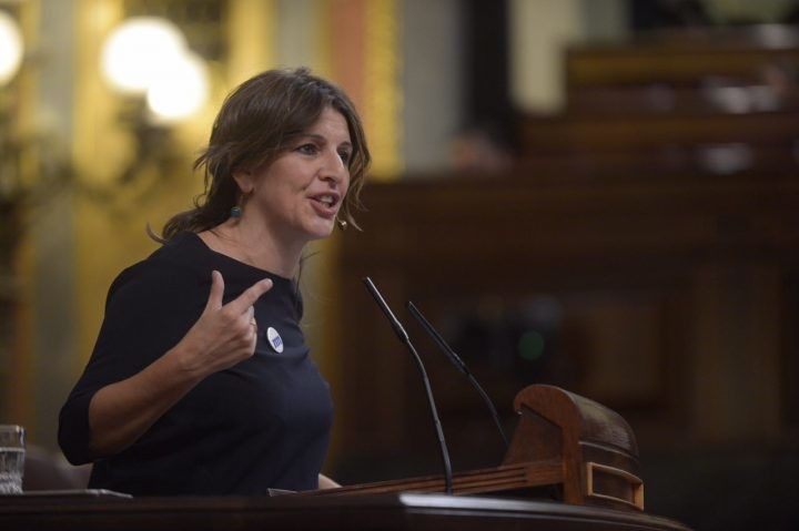 A deputada de En Marea, Yolanda Díaz, nunha intervención no Congreso
