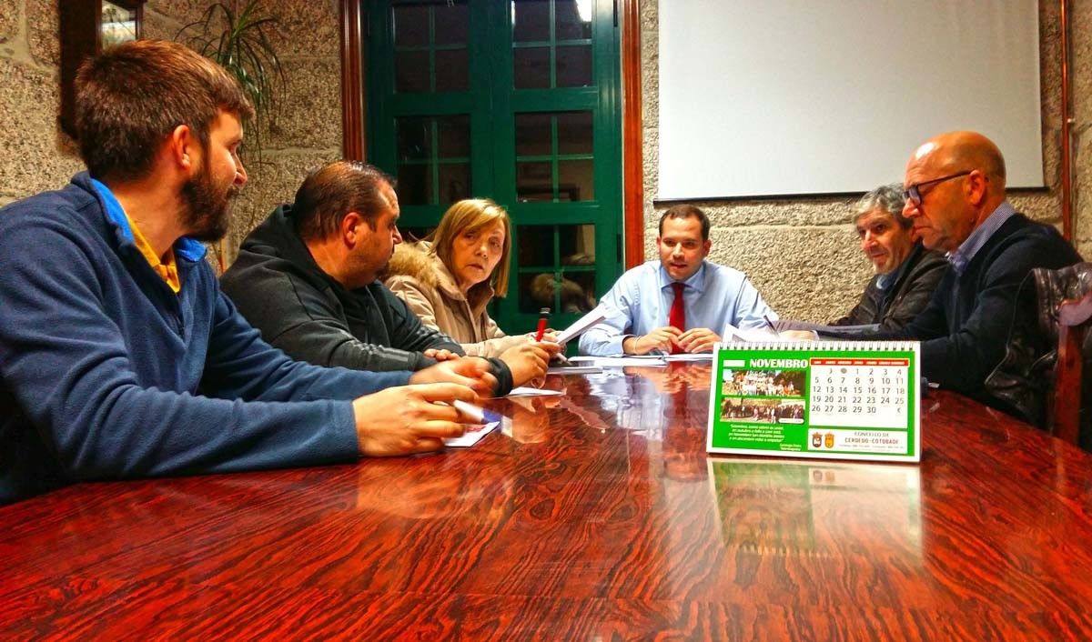 Xuntanza do goberno municipal de Cerdedo-Cotobade polo orzamento