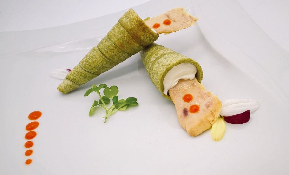 Canas de mar con maionesa de queixo fresco, ventrecha Pescamar e marmelada de pemento