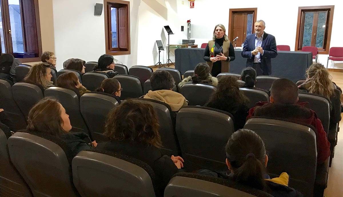 Xuntanza en Moraña pola falta de pediatra