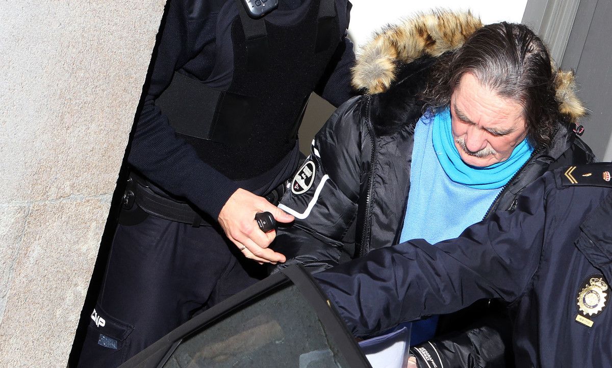 Sito Miñanco, á saída da Audiencia Provincial, ao remate do xuízo