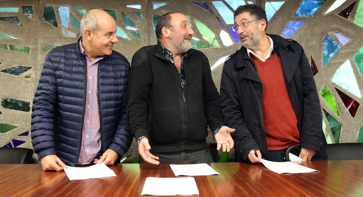 Asamblea general extraordinaria del Teucro en la residencia de estudiantes Afundación