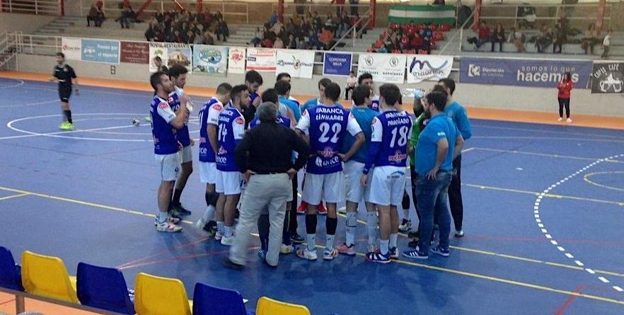 Tiempo muerto del Cisne en el partido en Palma del Río