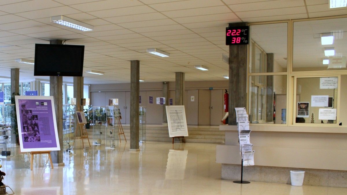 Interior del centro de la Uned en Monte Porreiro